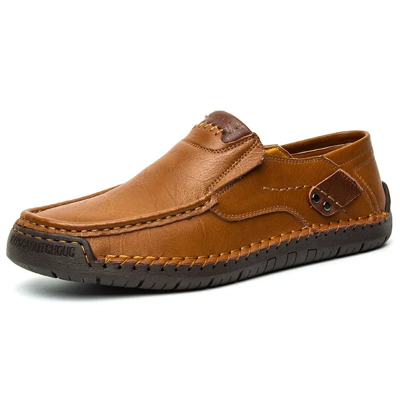 VALORIA | Men’s comfortable leather loafers with cushioned insole and flexible outsole