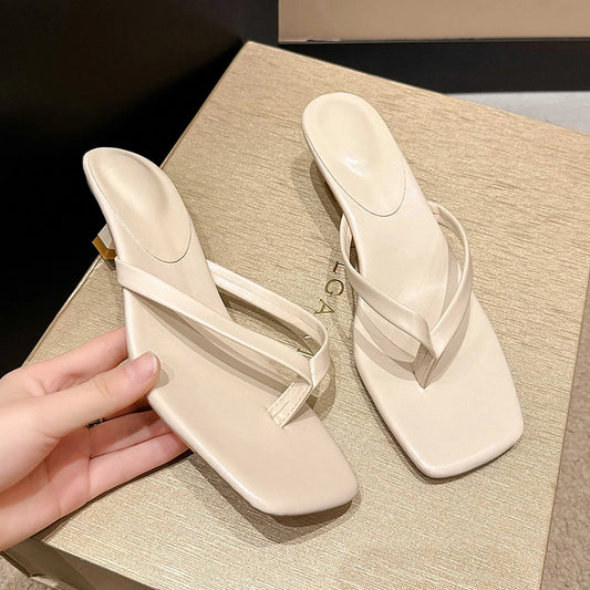 VALORIA | Women’s clip toe slides minimalist summer design