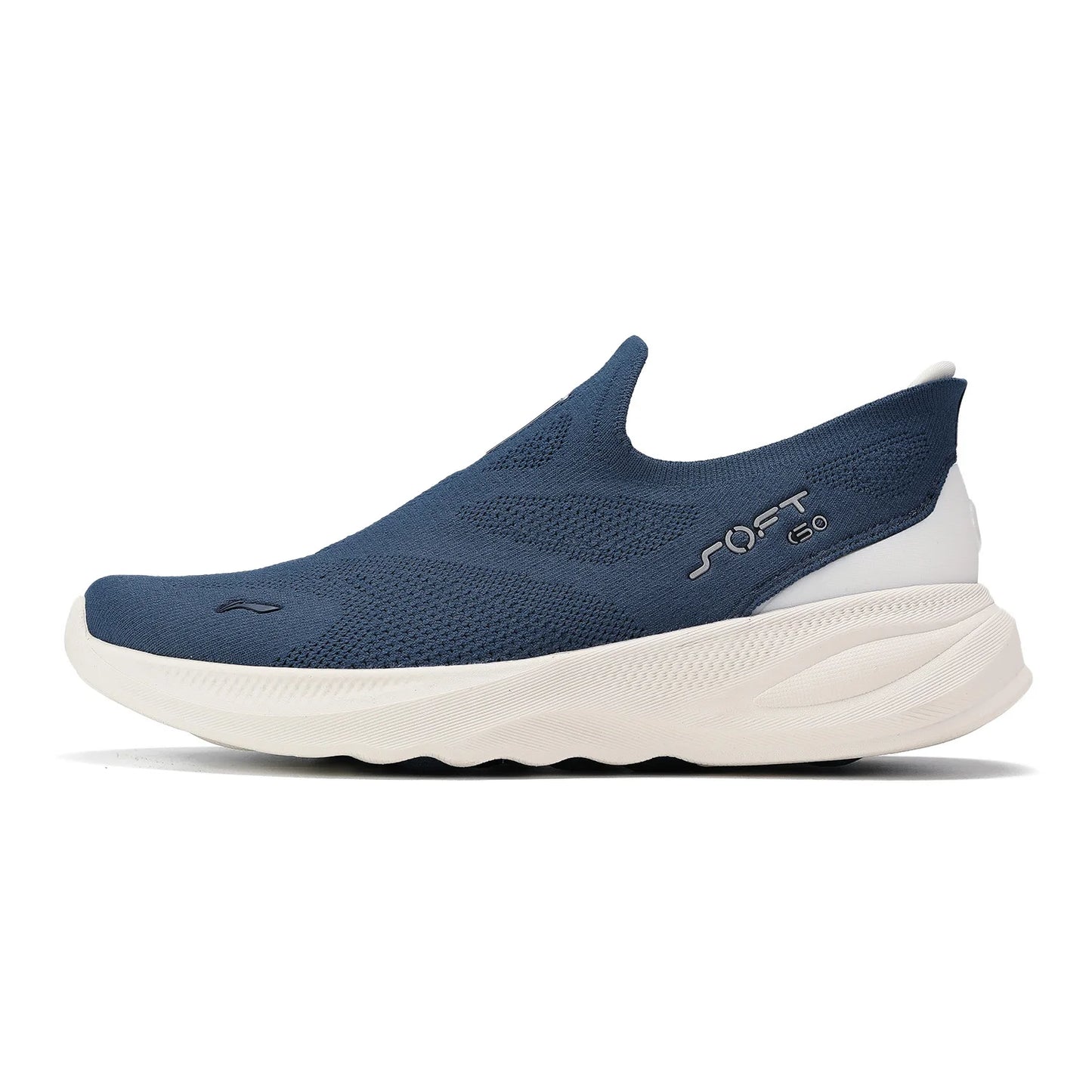 VALORIA | Breathable slip-on walking shoes