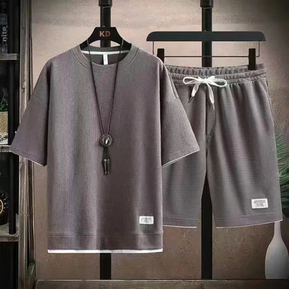 VALORIA | Men’s breathable moisture-wicking activewear set all-day comfort