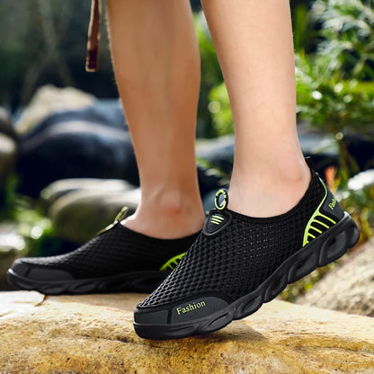 VALORIA | Men’s breathable outdoor shoes with durable non-slip sole for all-terrain performance