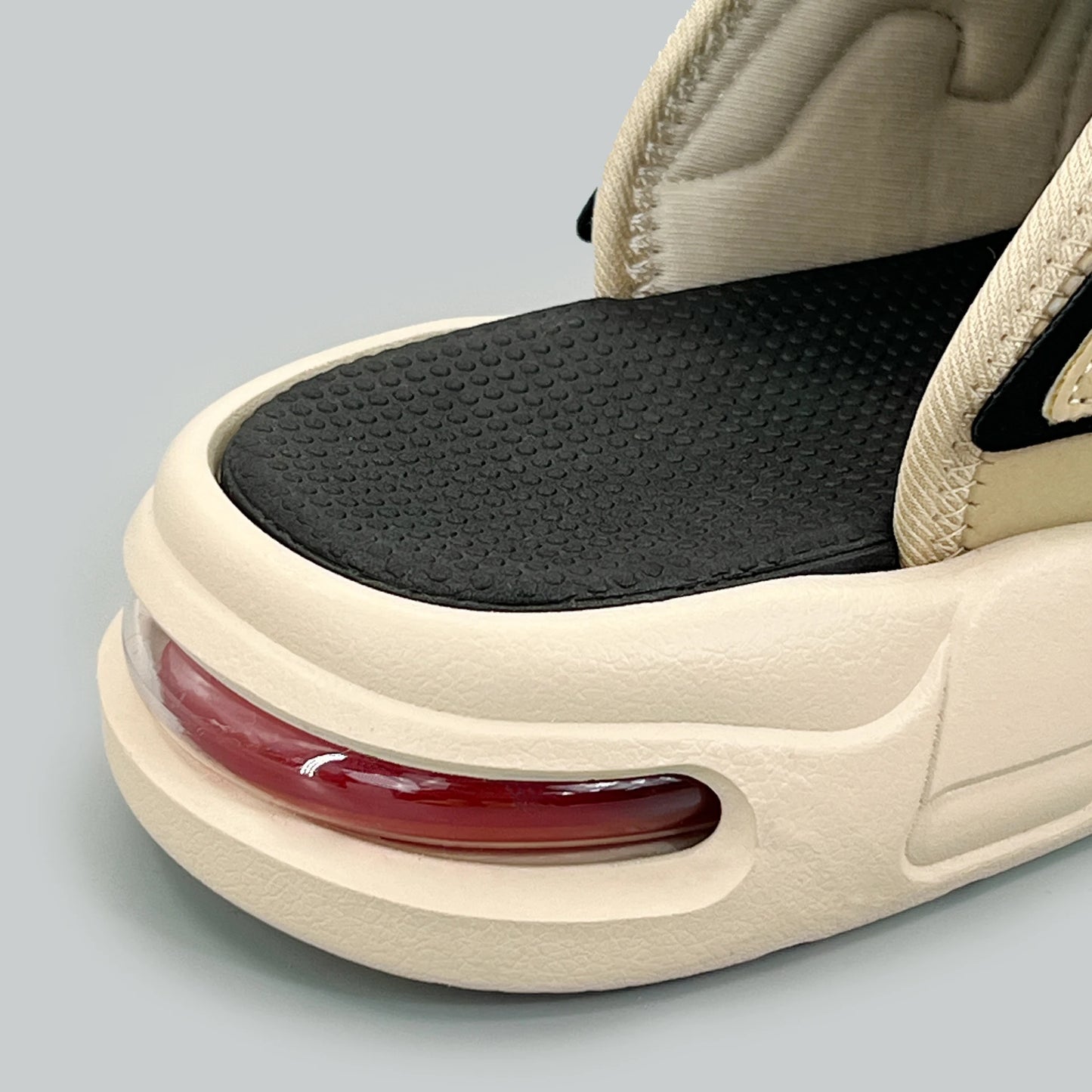 VALORIA | Men’s breathable slide sandals for home, beach and poolside comfort