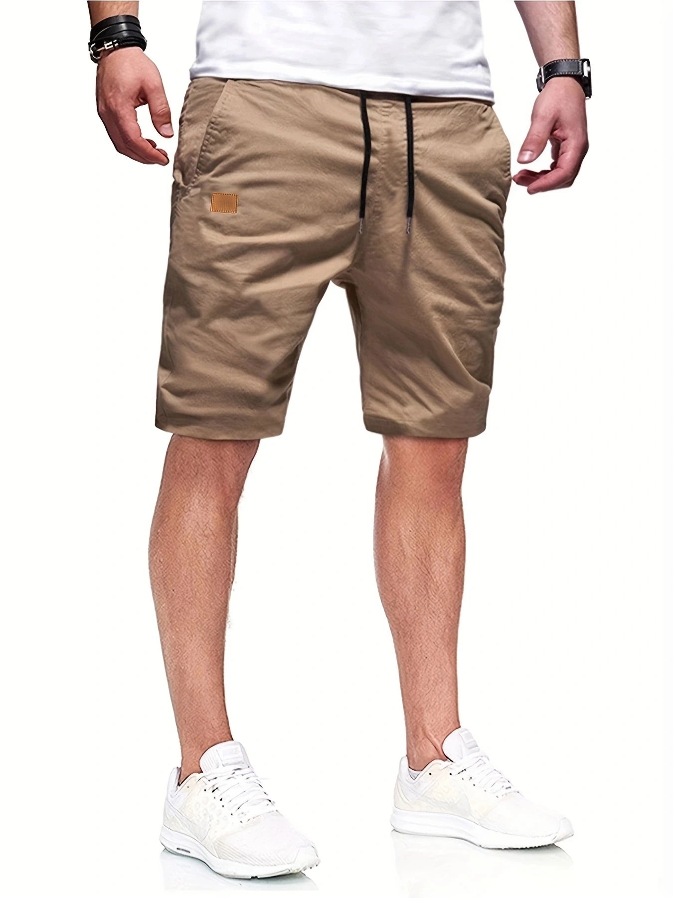 VALORIA | Men’s cargo Bermuda shorts designed for everyday comfort