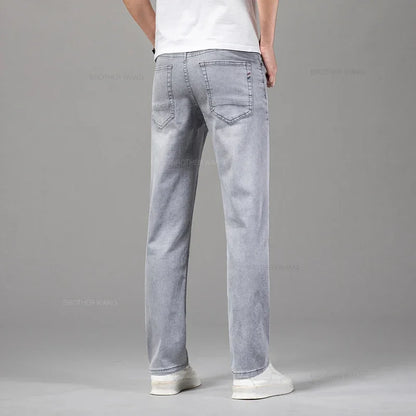 VALORIA | Men’s comfortable lightweight stretch cotton jeans with flexible fit