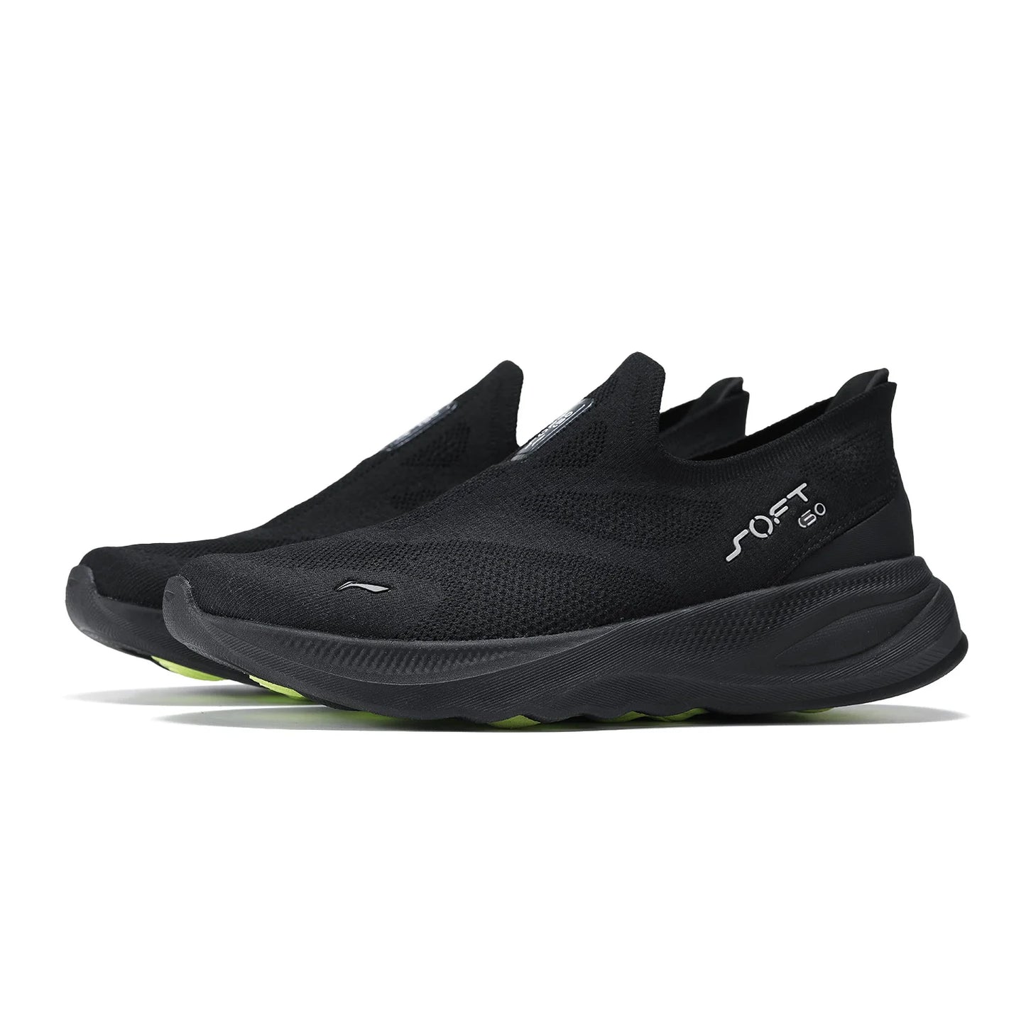 VALORIA | Men’s comfortable slip-on walking shoes breathable mesh