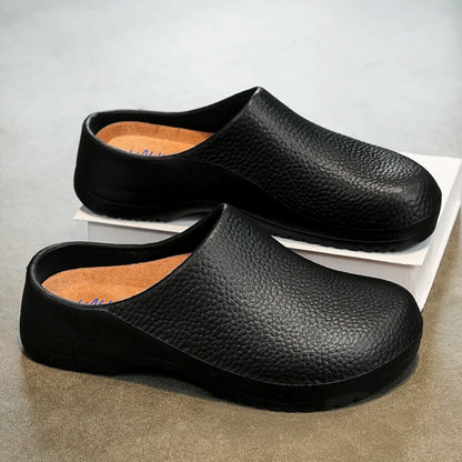 VALORIA | Men’s lightweight waterproof clogs with comfortable cushioned footbed