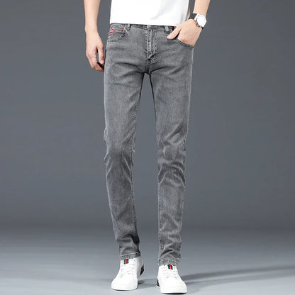 VALORIA | Men’s slim-fit blue denim jeans with soft stretch fabric for all-day wear