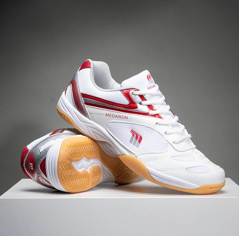 VALORIA | Men’s stylish lightweight trainers perfect for travel, commuting and weekend outings