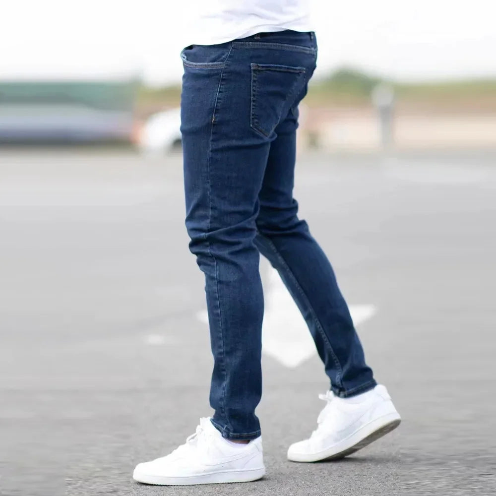 VALORIA | Men’s stylish vintage wash slim-fit jeans for everyday wear