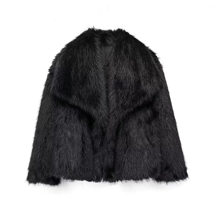 VALORIA | Women’s Oversized Faux Fur Coat front view 