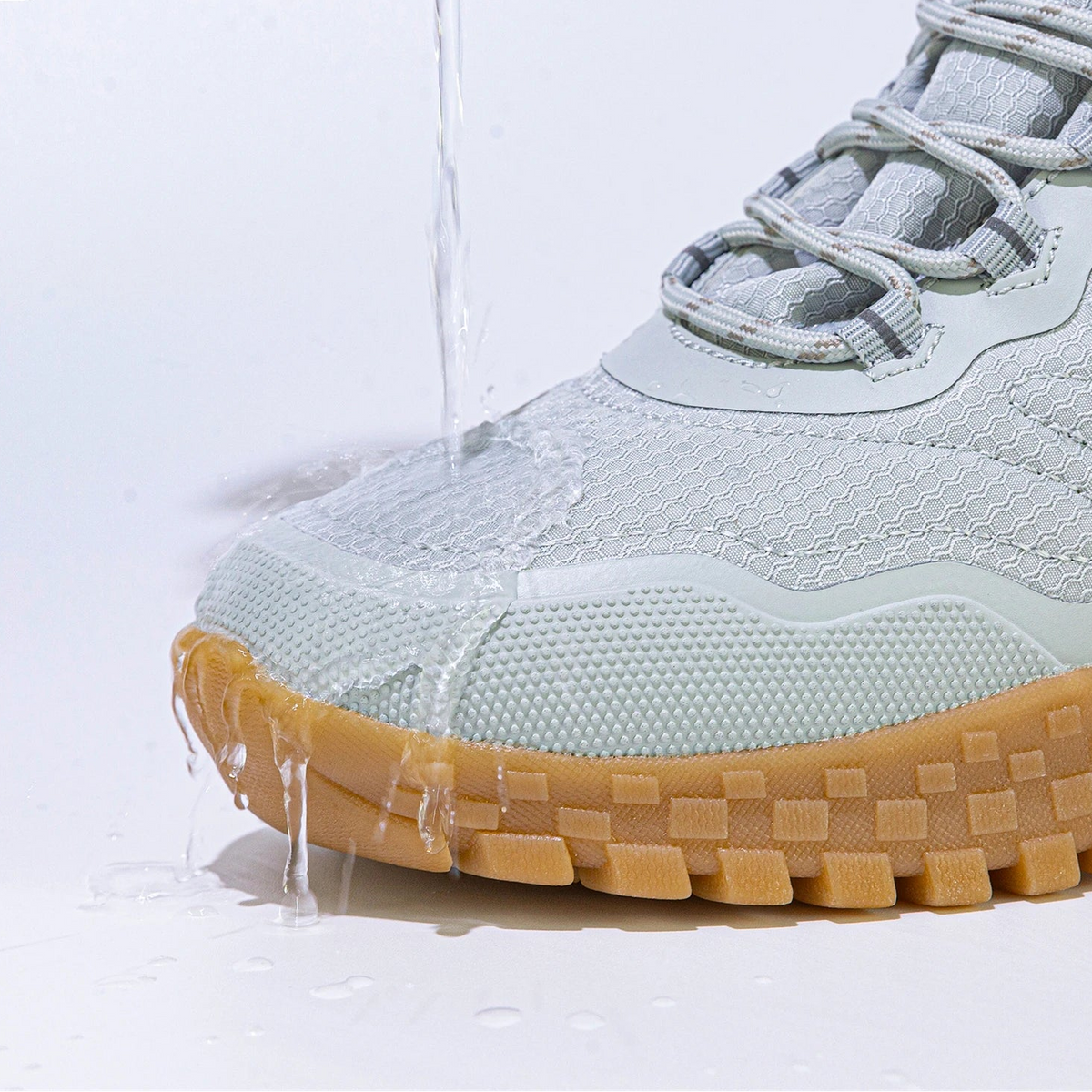 VALORIA | Women’s Plush Warm Waterproof Snow Boots back view