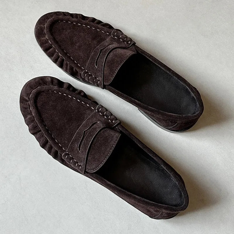VALORIA | Women’s Retro Pleated Suede Loafers back view