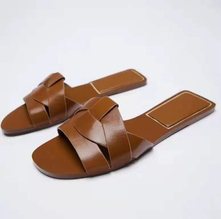VALORIA | Women’s T-strap slide slippers  summer design