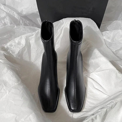 VALORIA | Women’s Vintage Square Toe Ankle Boots back view
