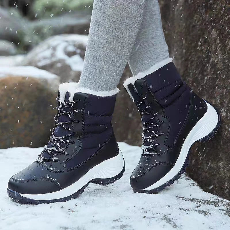 VALORIA | Women’s Warm Plush Winter Boots back view