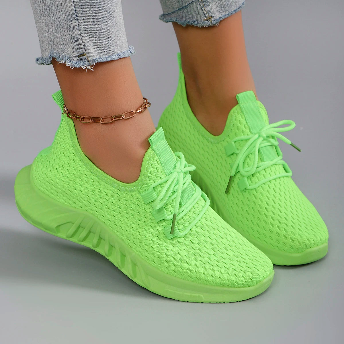 VALORIA | Women’s breathable mesh casual flats designed for lightweight comfort 