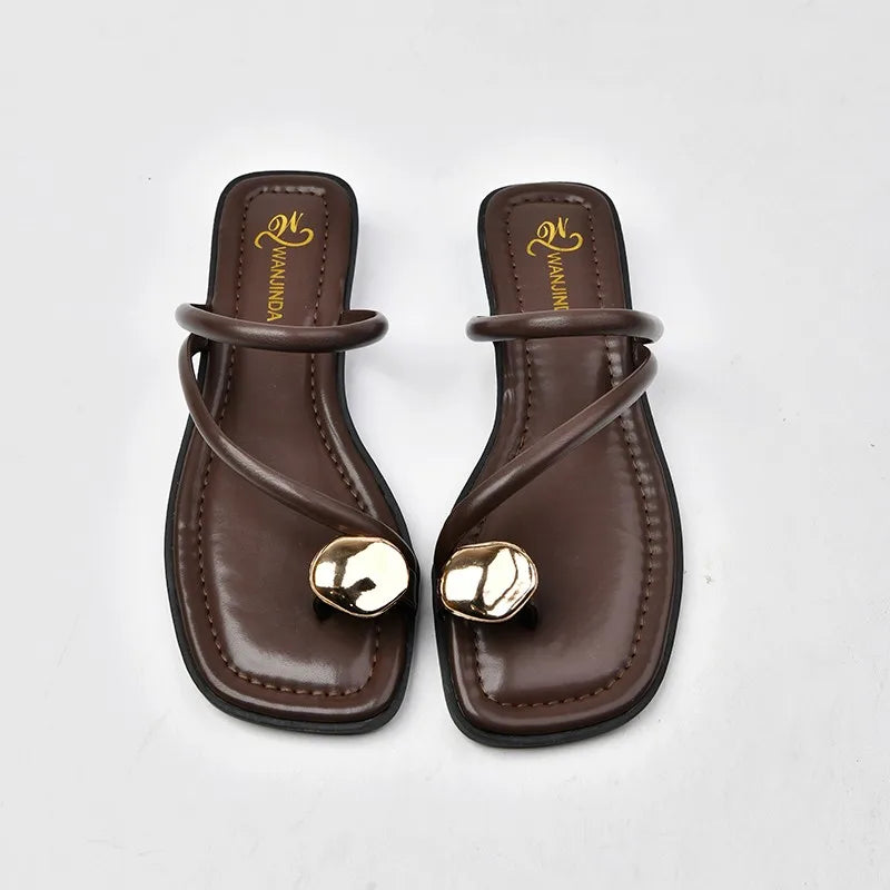 VALORIA | Women’s breathable retro slip-on slippers relaxed fashion look