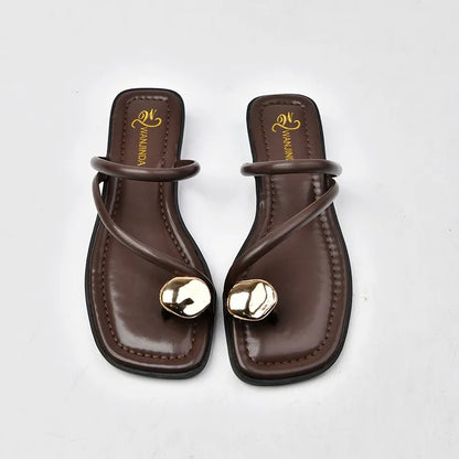 VALORIA | Women’s breathable retro slip-on slippers relaxed fashion look