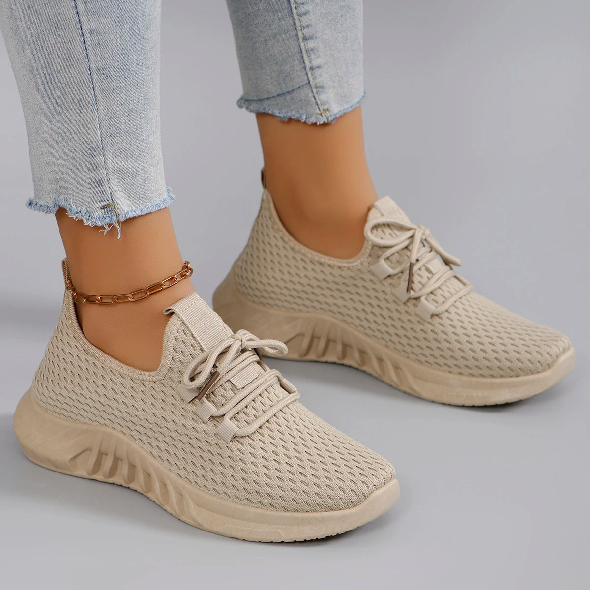 VALORIA | Women’s casual flat shoes perfect for pairing with dresses, jeans and trousers