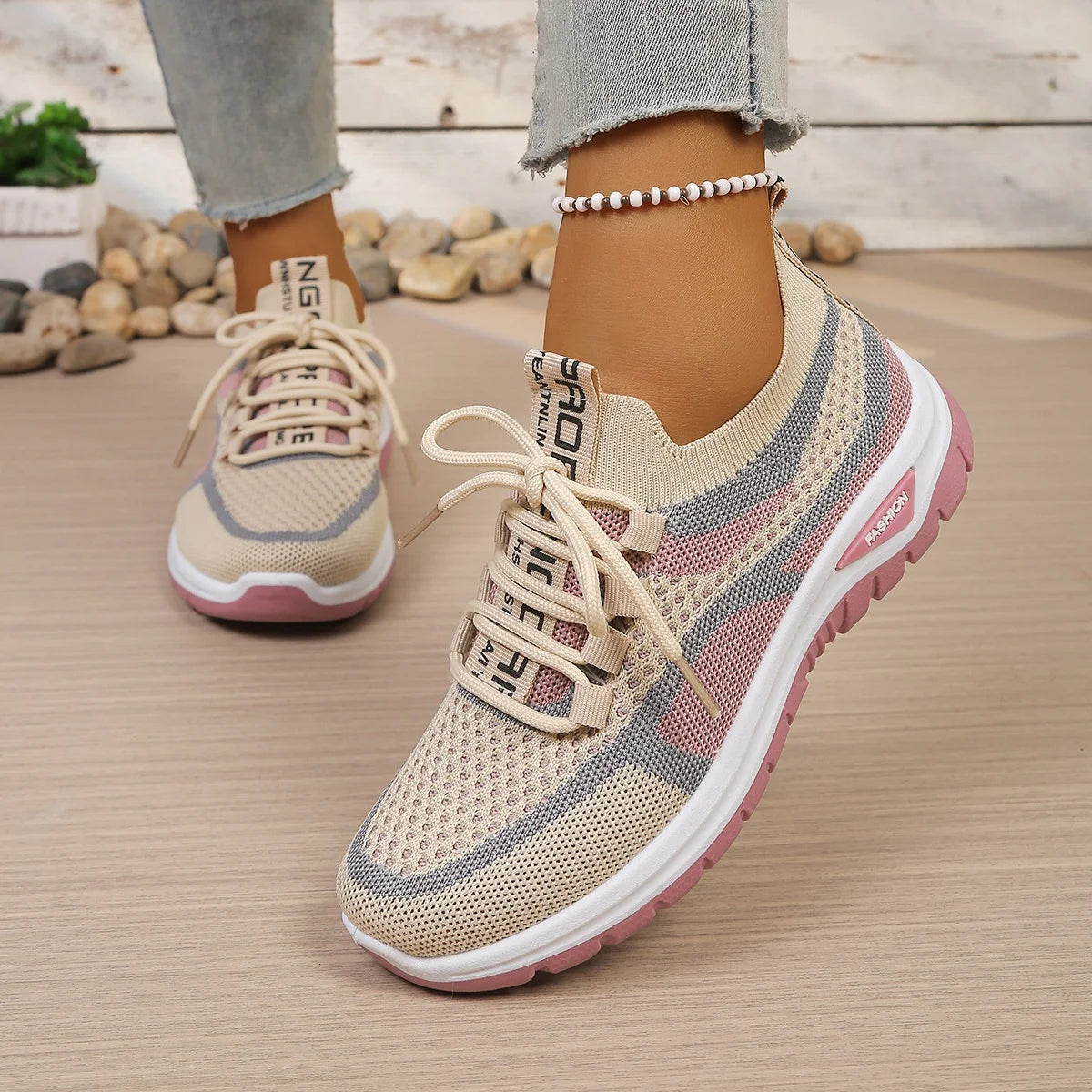 VALORIA | Women’s durable two-tone casual sneakers non-slip outsole grip