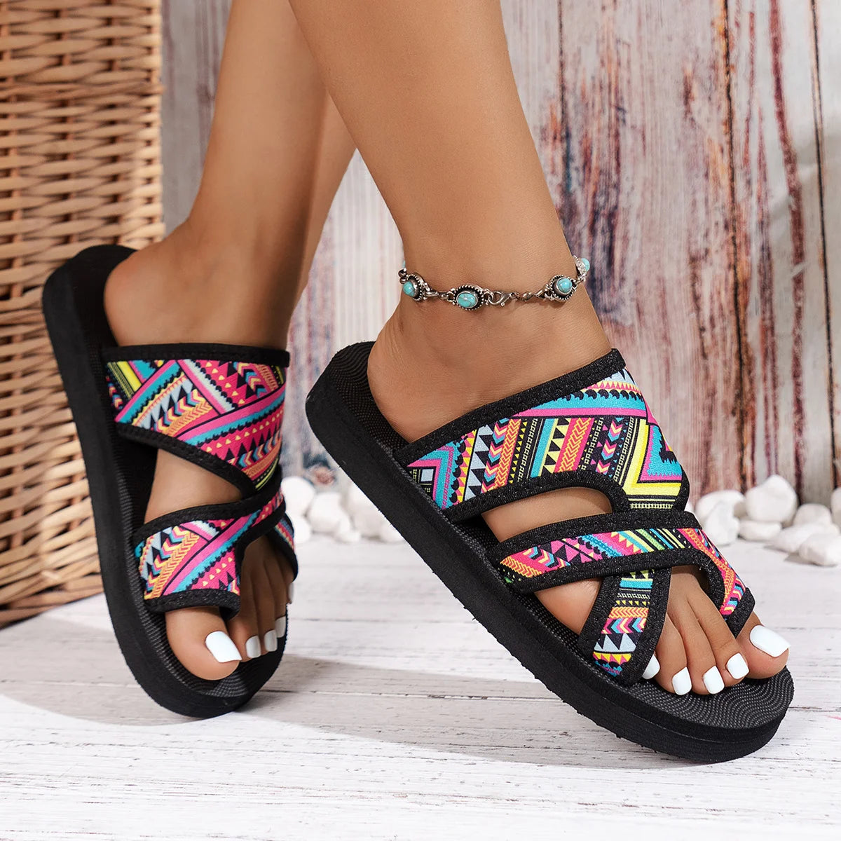 VALORIA | Women’s ethnic slide sandals