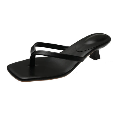 VALORIA | Women’s fashionable clip toe slides relaxed casual outfit