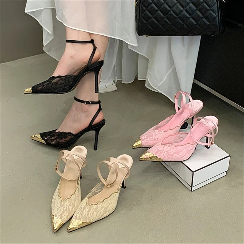VALORIA | Women’s lace slingback pumps