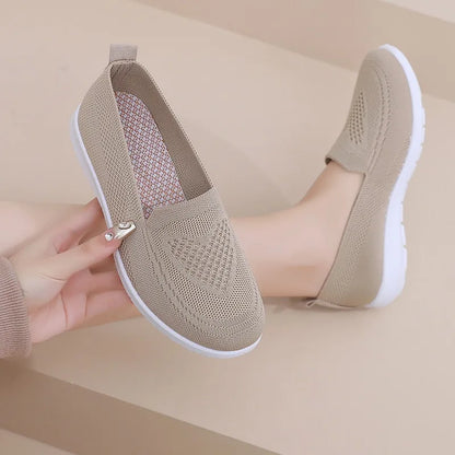 VALORIA | Women’s lightweight breathable walking sneakers for everyday comfort