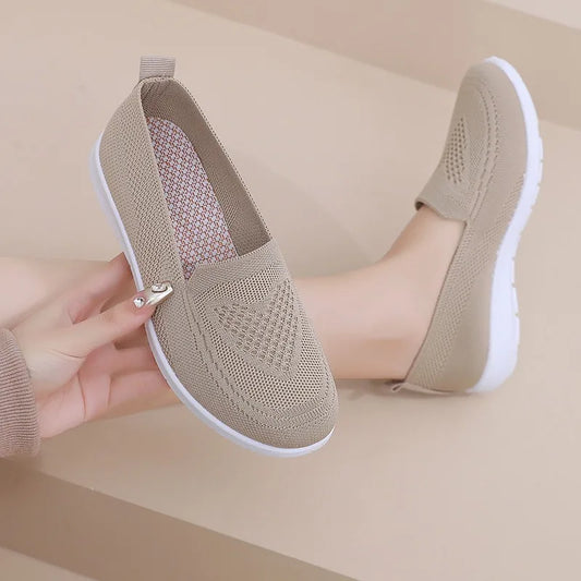 VALORIA | Women’s lightweight breathable walking sneakers for everyday comfort