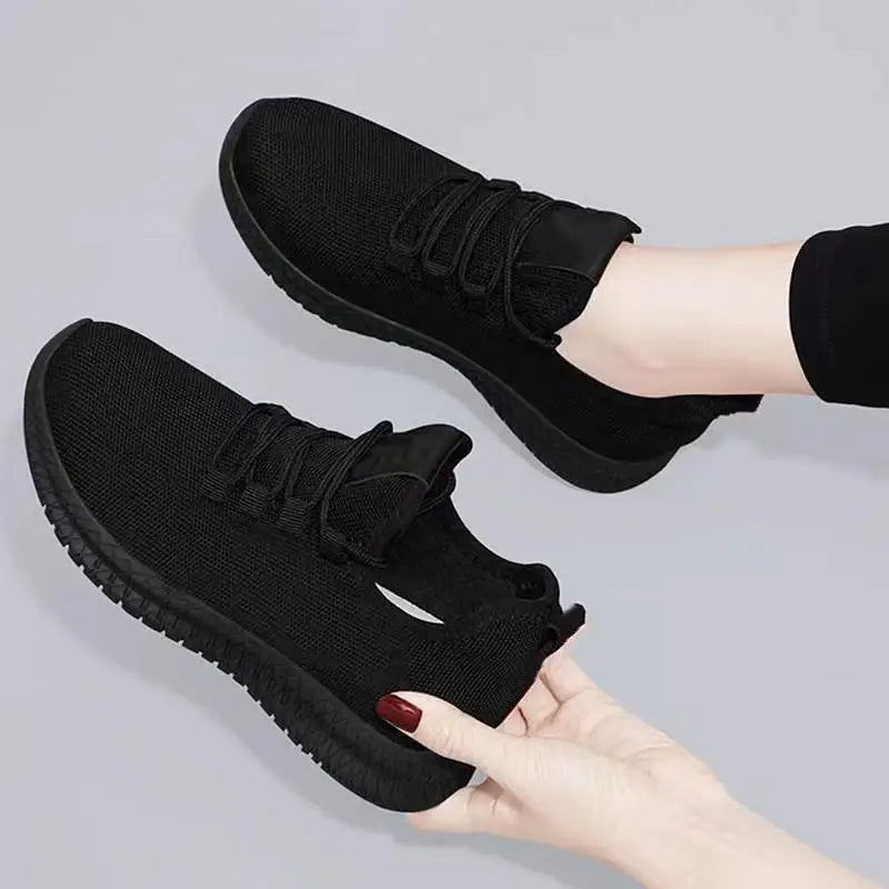 VALORIA | Women’s lightweight platform running sneakers with breathable mesh upper