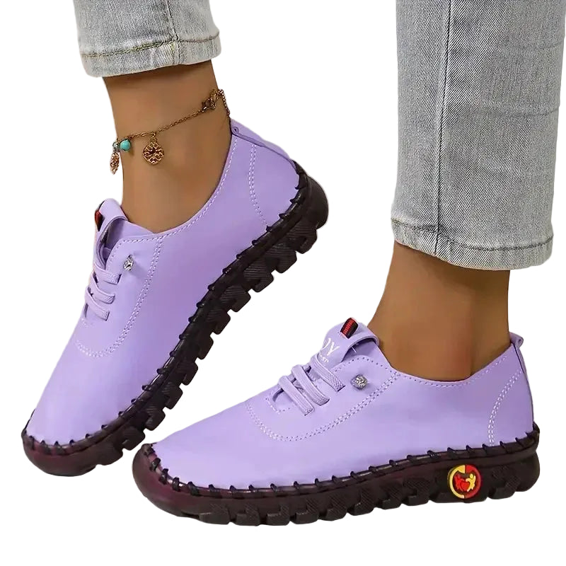 VALORIA | Women’s modern lace-up sneakers combining lightweight cushioning and everyday style
