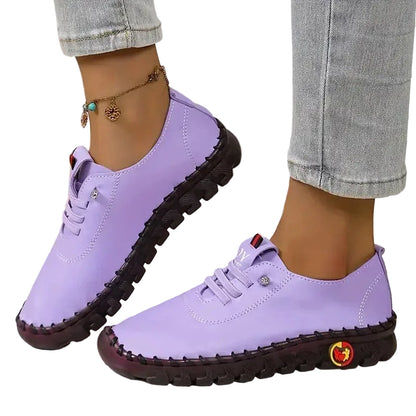 VALORIA | Women’s modern lace-up sneakers combining lightweight cushioning and everyday style