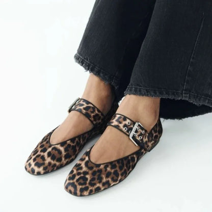 VALORIA | Women’s pointed-toe ballet loafers