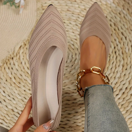 VALORIA | Women’s pointed toe loafers