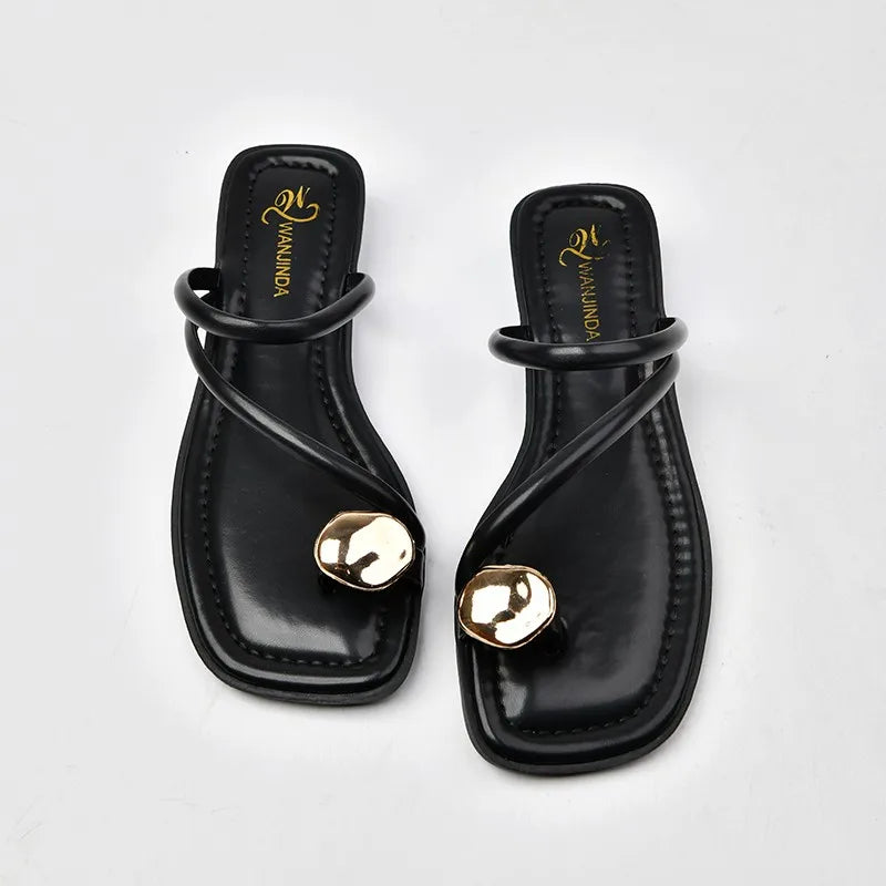 VALORIA | Women’s retro slip-on slippers