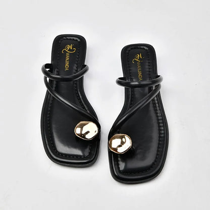 VALORIA | Women’s retro slip-on slippers