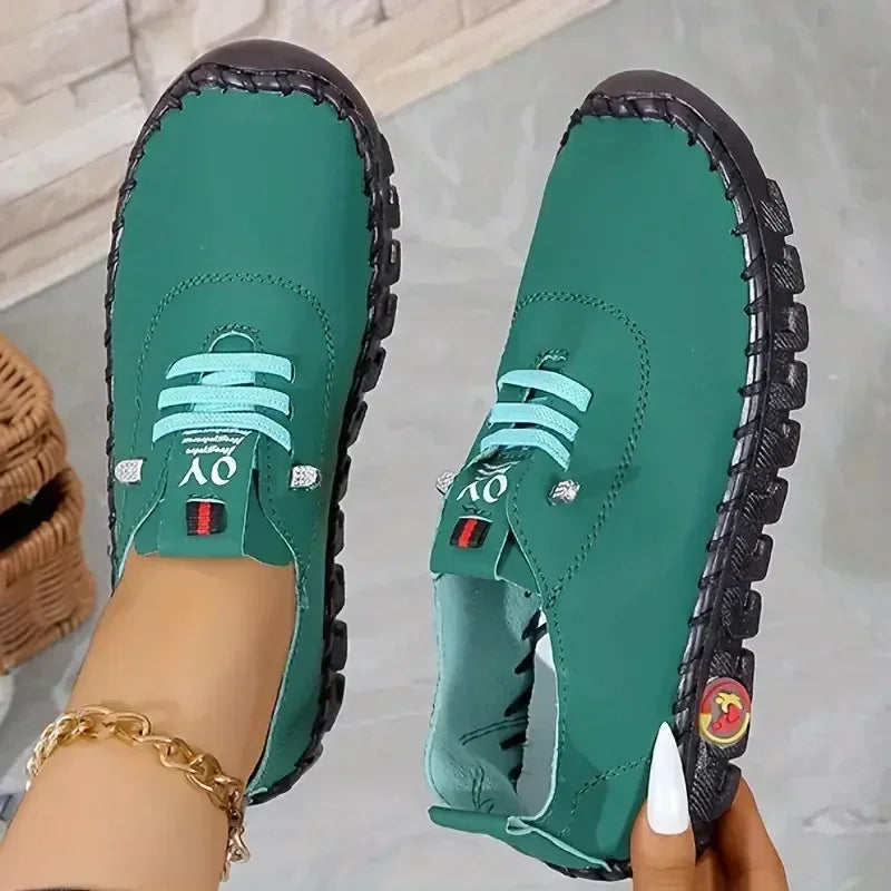 VALORIA | Women’s soft lightweight sneakers ideal for walking, travel and daily activities