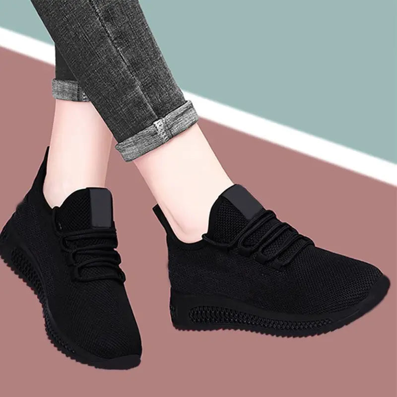 VALORIA | Women’s stylish platform trainers offering all-day comfort and modern support