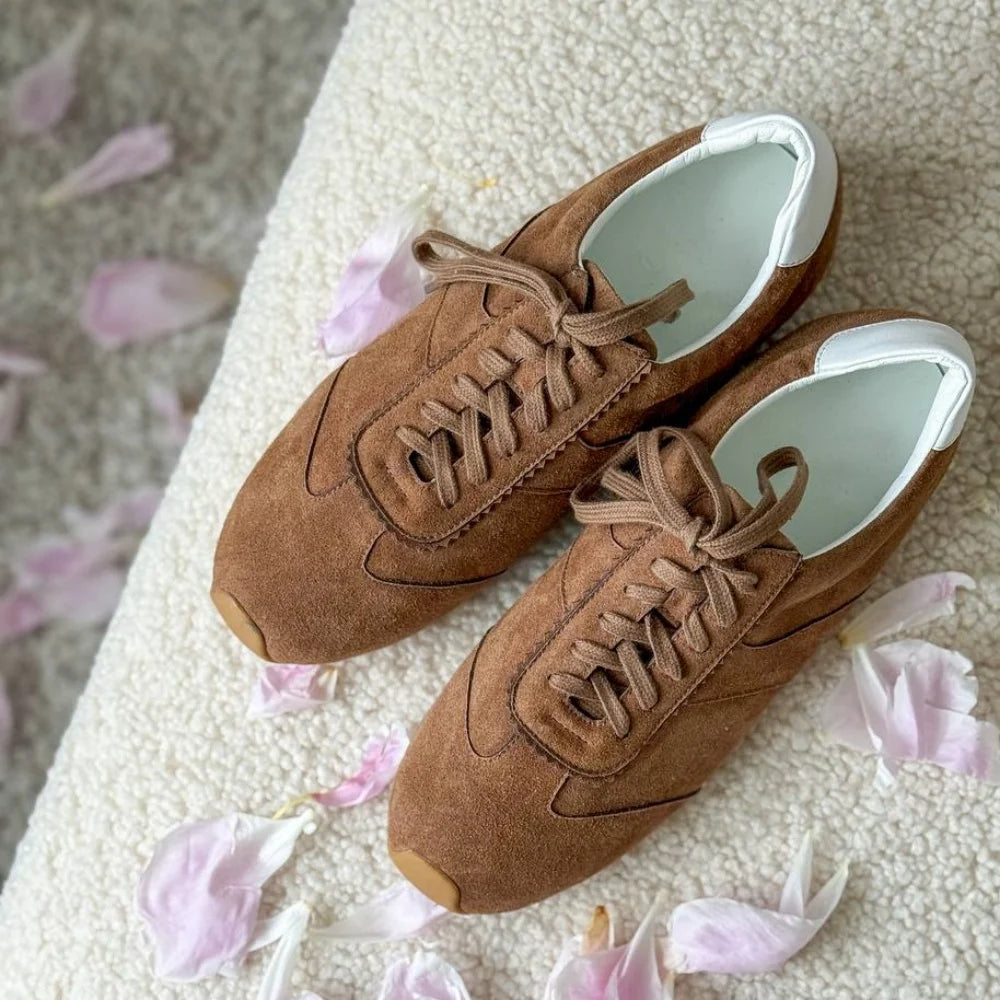 VALORIA | Women’s suede training sneakers lightweight design
