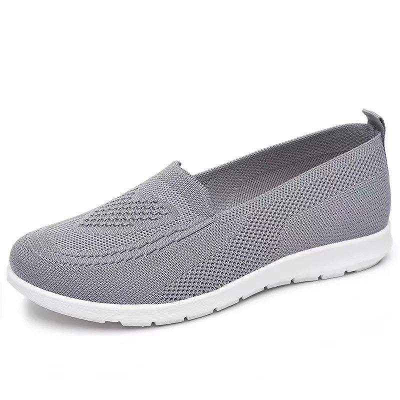 VALORIA | Women’s versatile lightweight sneakers perfect for walking, fitness and weekend outings